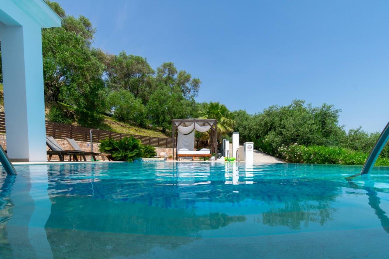Ionian Pearl Luxury Spa Villa Mesongi Ngoại thất bức ảnh