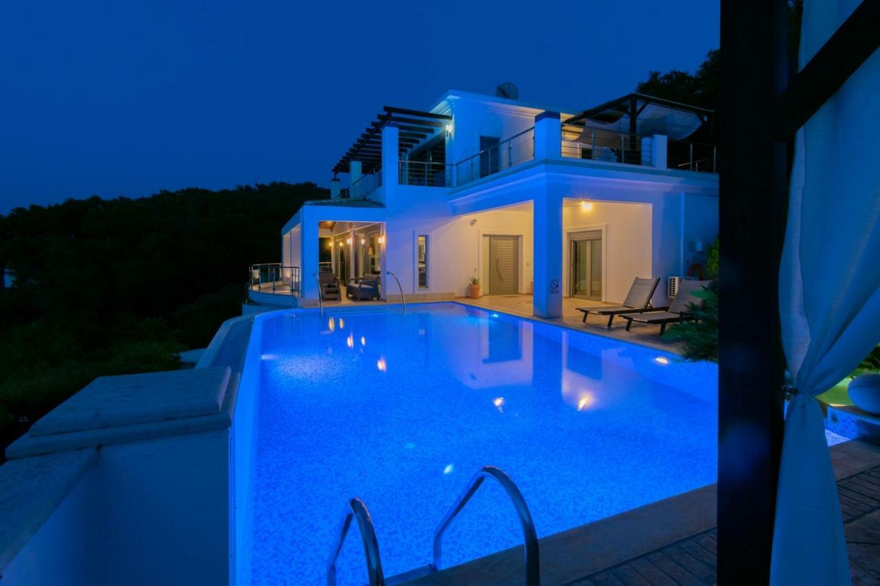 Ionian Pearl Luxury Spa Villa Mesongi Ngoại thất bức ảnh