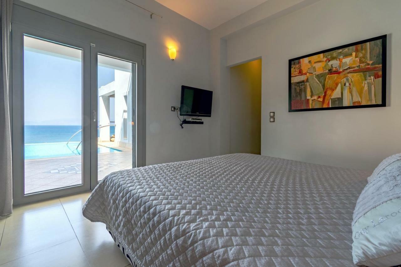 Ionian Pearl Luxury Spa Villa Mesongi Ngoại thất bức ảnh